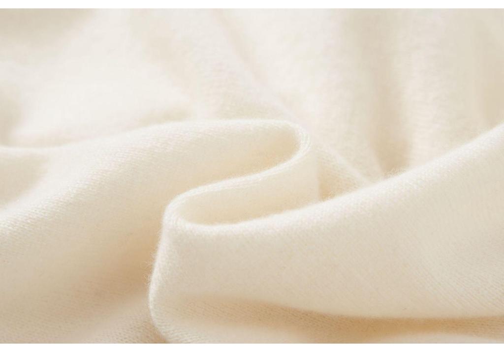 Women's Cashmere Crew Neck Loose Sweater - Soft, Skin-Friendly, Perfect for Autumn/Winter