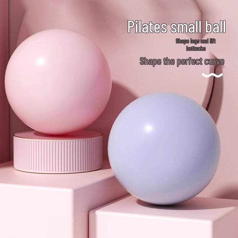 Thickened Anti-Burst Pilates Ball for Yoga, Fitness, and Postpartum Pelvic Floor Training.