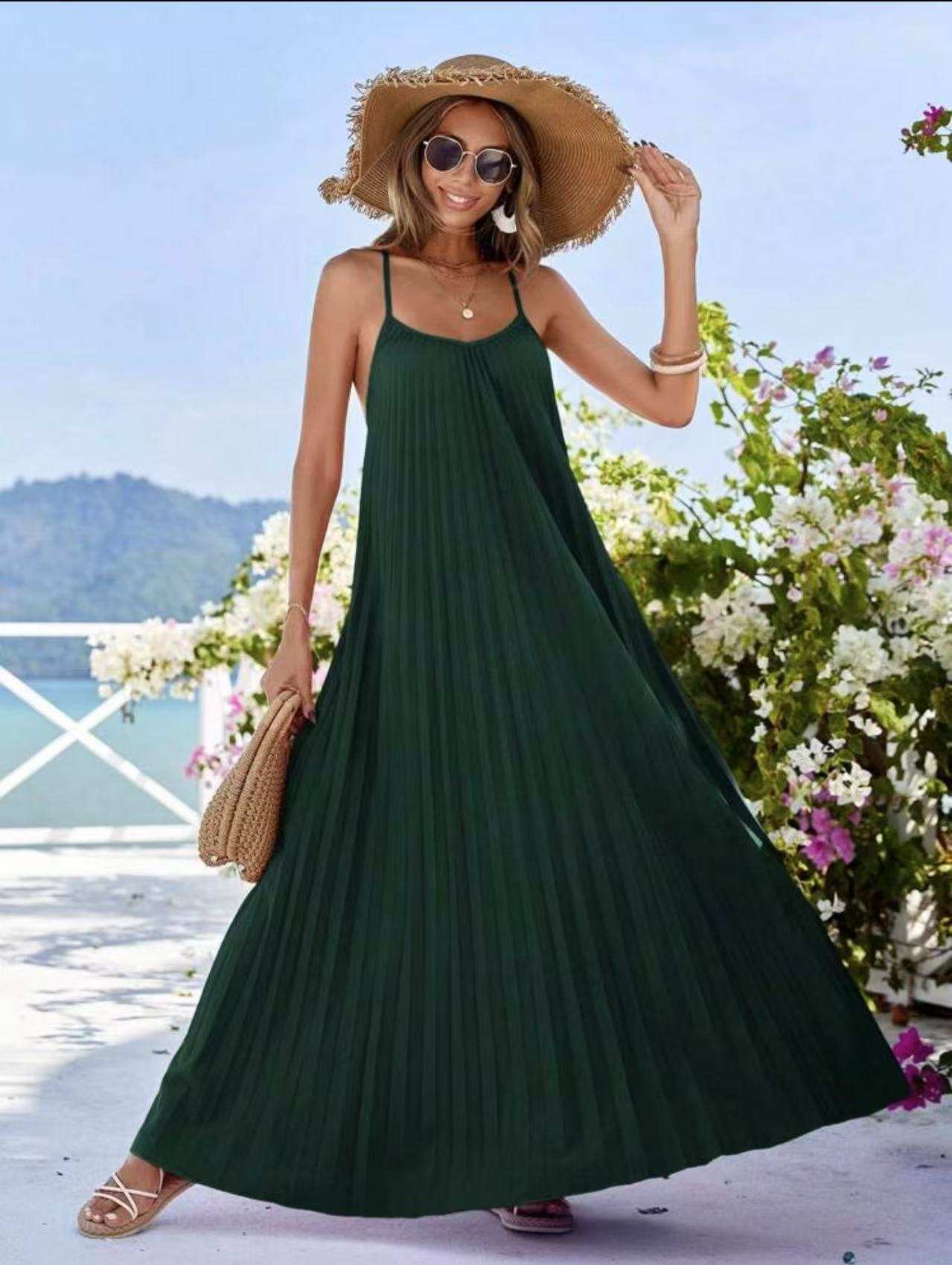 2026 European and American women s clothing popular swinging pleated dress beach vacation long skirt S чёрный