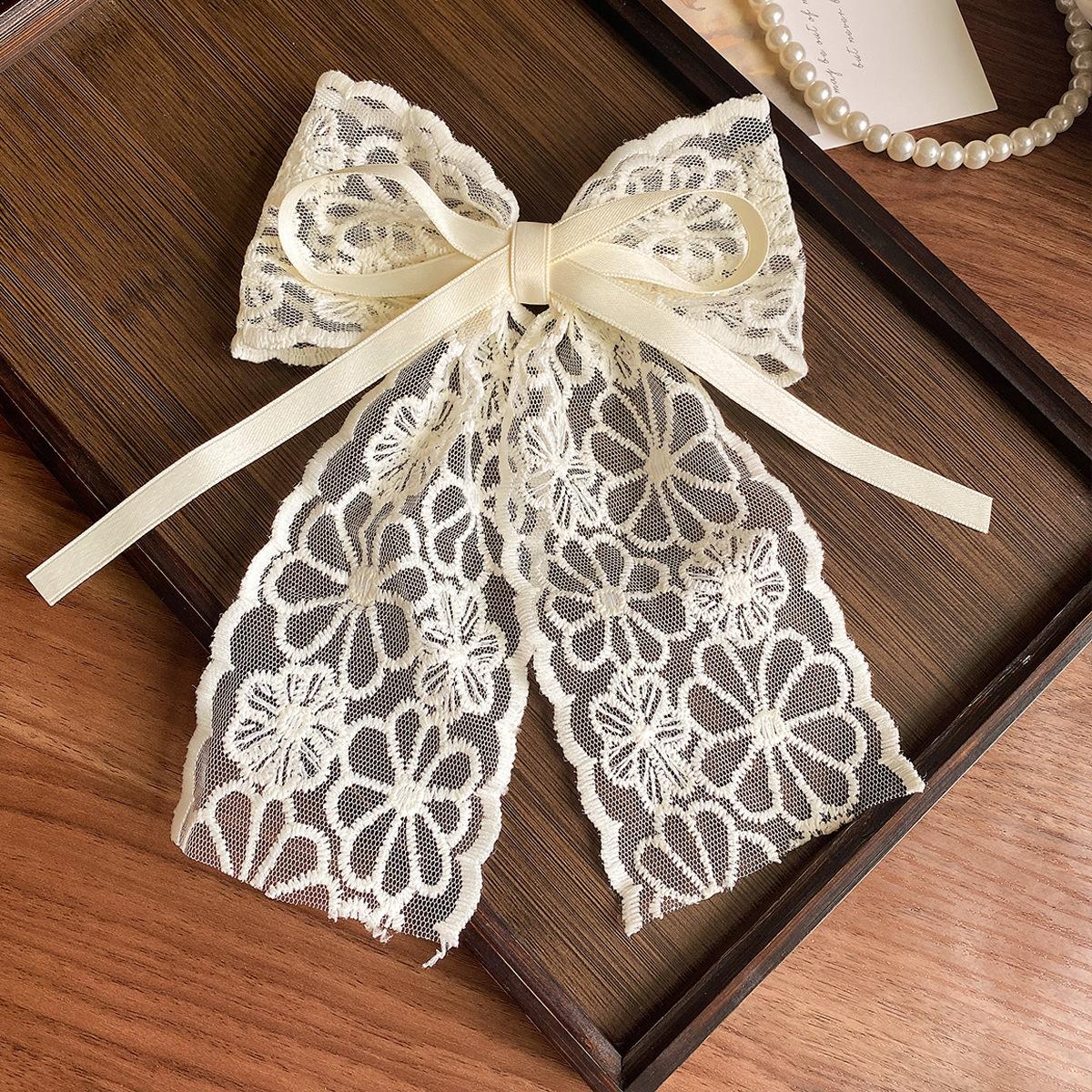 

French Chic Lace Bow Barrette Clip Delicate Ribbon Spring Clamp for Back Hair 2025 Minimalist Hairpin Premium Girl Accessories