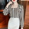 Temperament Square Neck Long Sleeve Retro Casual Shirt Women Fashion Tops Button Up Elegant Loose Blouse for Women Simple Slim Fit Shirts Woman 26350