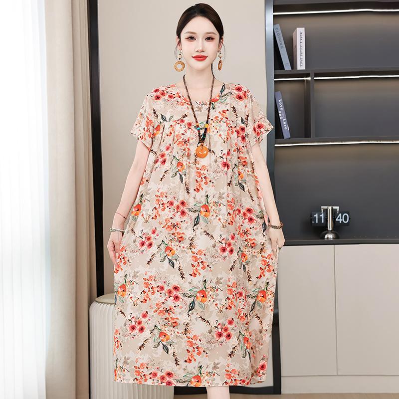 2 Neues hochwertiges florales Baumwoll-Seiden-Kleid für Damen-Sommer-Temperament, Bauchbedeckung für Mütter, große Größe künstliche Baumwolle langer Rock