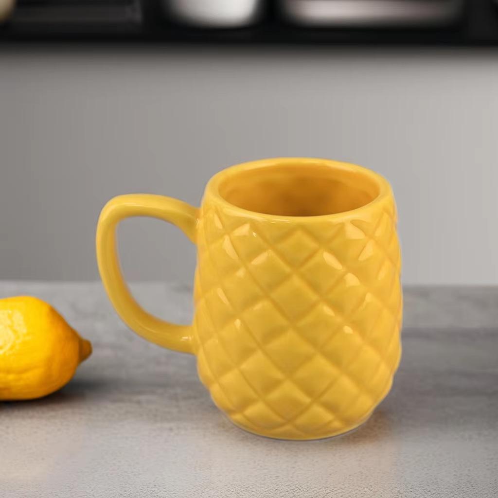 Creative Custom-made Fruit-shaped Pineapple Ceramic Cute Style Mug Large Capacity Universal High-value Coffee Cup