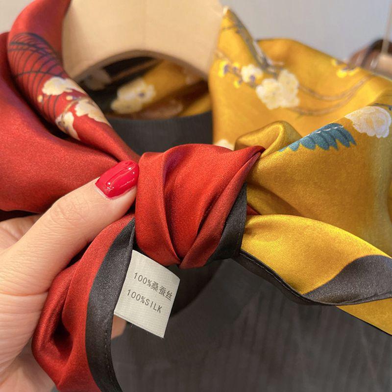 Silk Classical Vase Mulberry Silk Silk Scarf Women'S Spring And Autumn Versatile 65Cm Square Scarf Silk Scarf