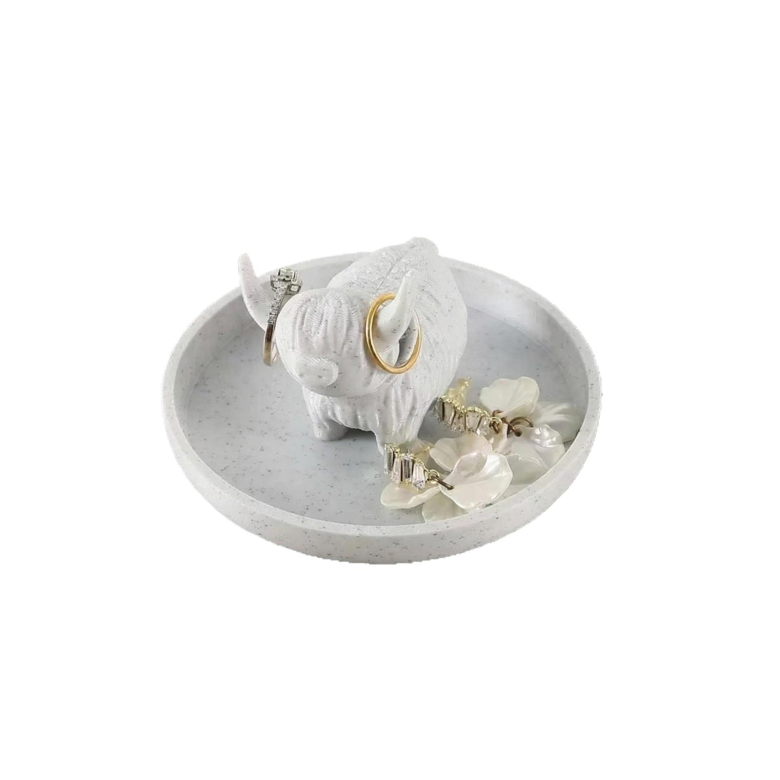 3D Printed Calf Ring Holder And Jewelry Storage Box (excluding Jewelry) бежевый