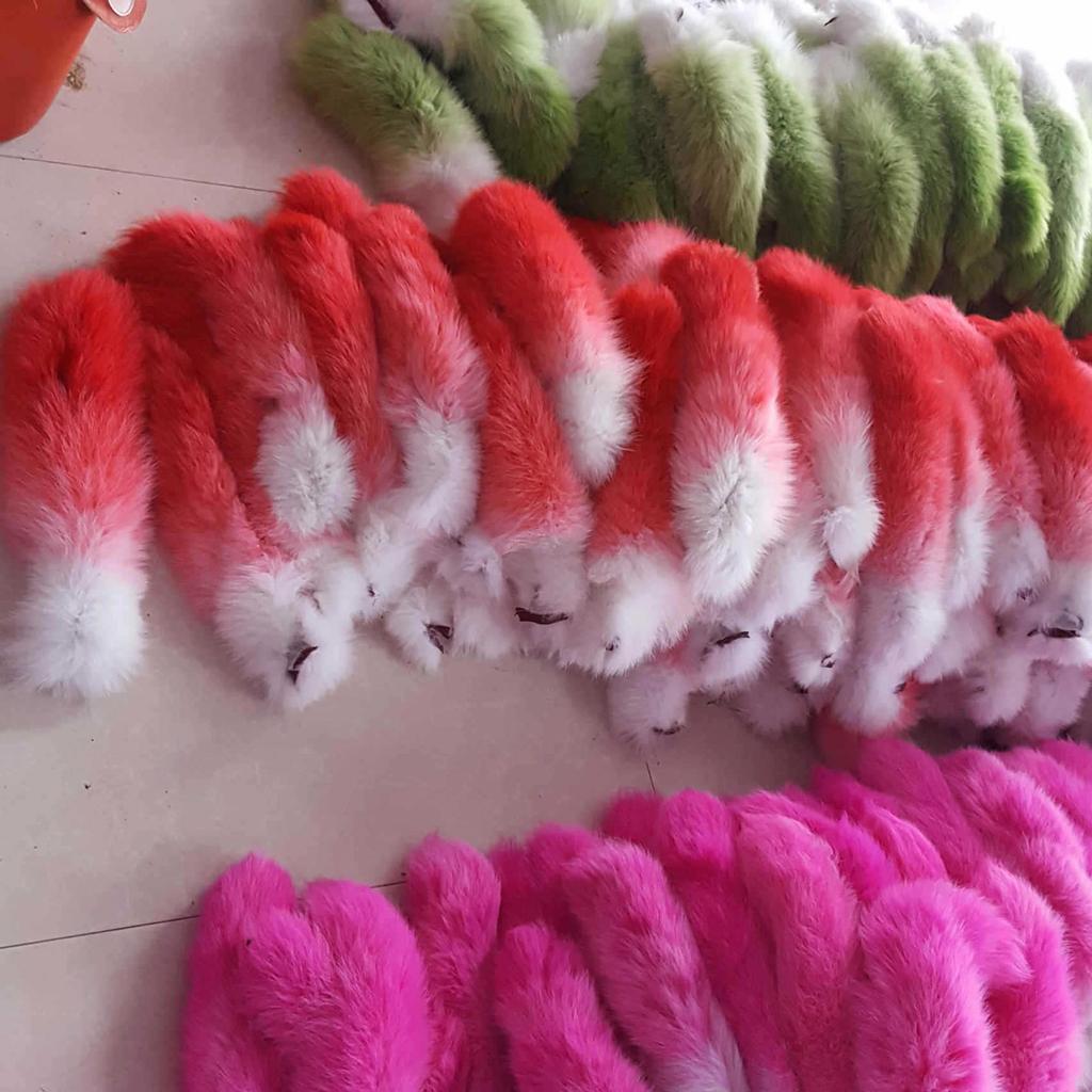 Multipurpose Foxes Tail Keyring Versatile Car Pendant Keychain Charm or Purse Pendant In Assorted Color Stylish Outfits