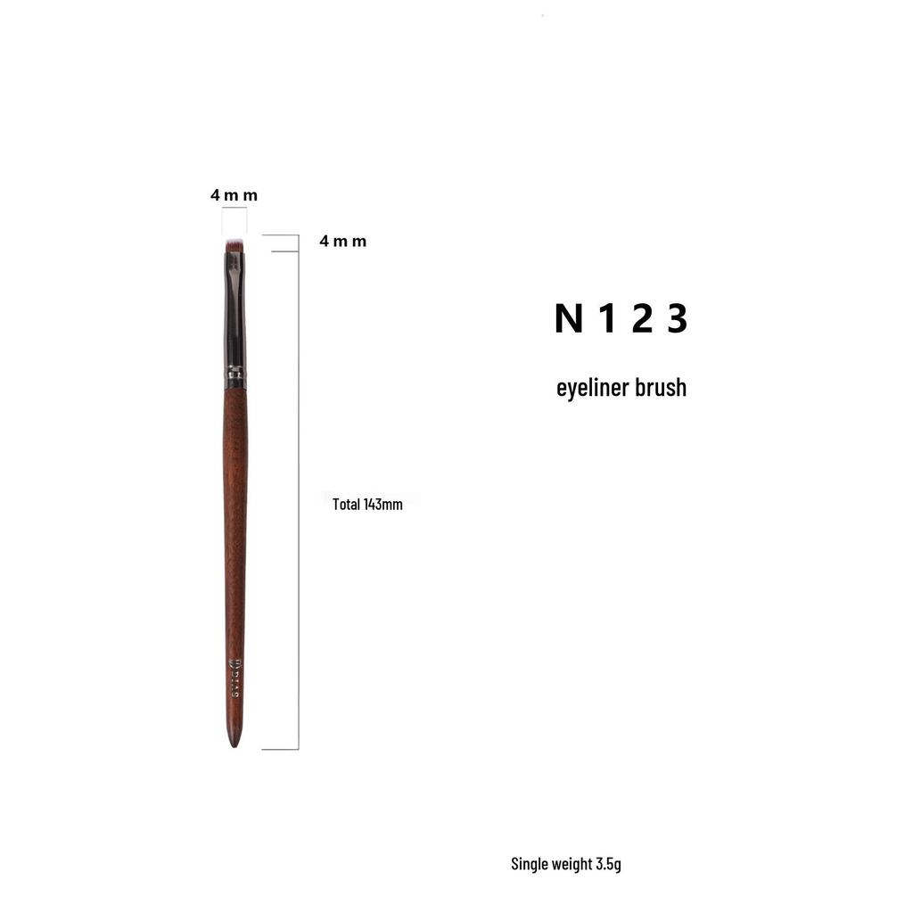 26-Piece Professional Makeup Brush Set: High-End Brushes for Loose Powder, Blush, and Foundation.