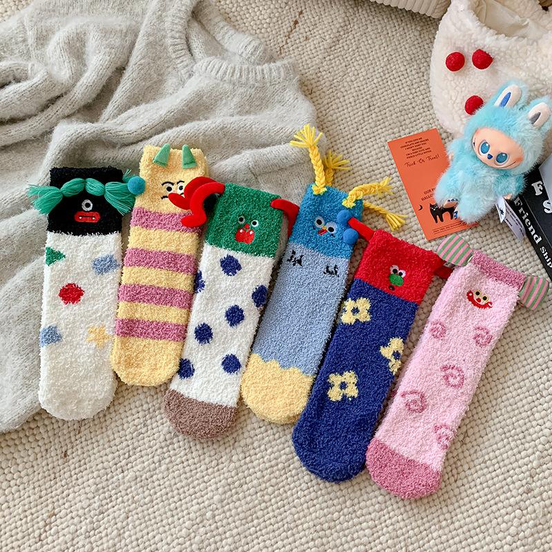 Women's Mid Calf Socks Cartoon Coral Fleece Sleep Socks Thick Warm Cozy Floor Socks For Winter Autumn