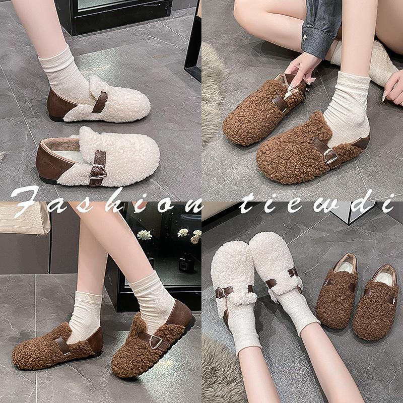 

Lamb wool beanie shoes wool shoes women wear one pedal in winter, piled cotton ladyshoes loafer 35 темно-коричневого кольору