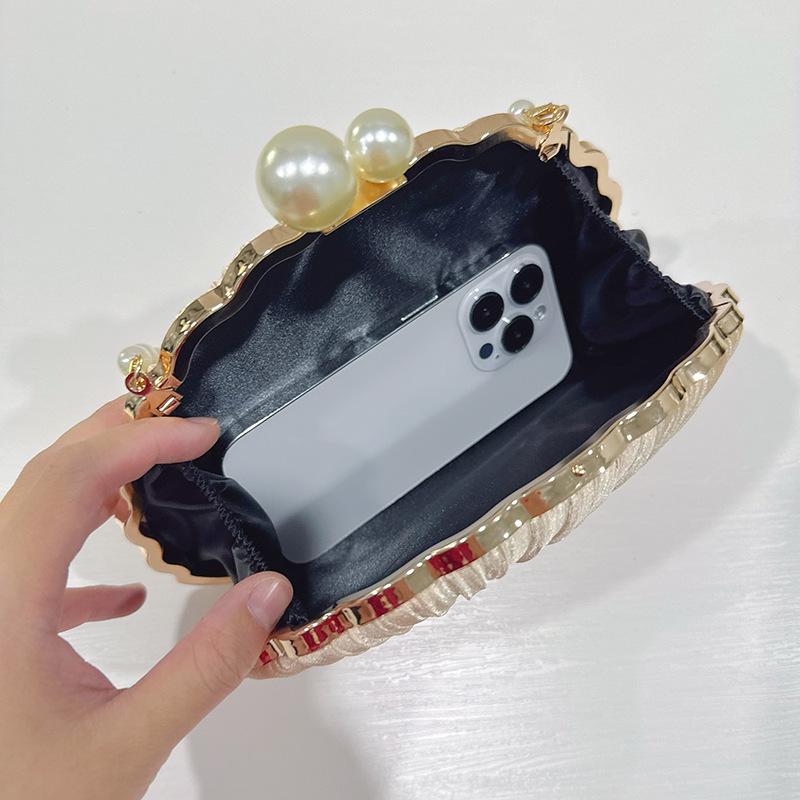 Perlen-Clutch: Vielseitige plissierte Abendtasche für Bankette und Cheongsams