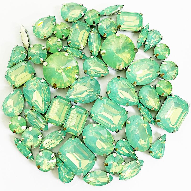 Tree Lipoprotein Mocha Hand Sewing Drill Mixed Shaped Claw Drill with Holes DIY Clothing Accessories Jewelry Accessories Rhinestone Sew On Beads