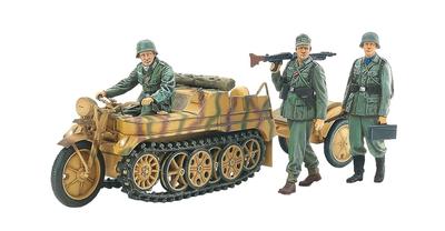 Tamiya 1/35 Military Miniature Series No. 377 German Sd.Kfz.2 Kettenkrad Mid-Type Plastic Model Kit 35377