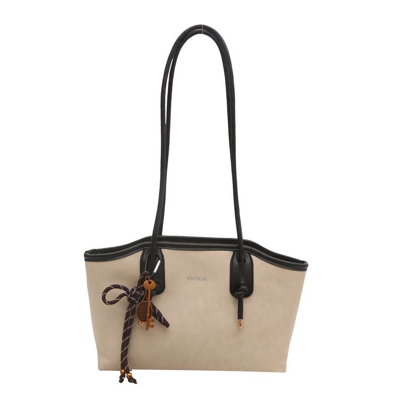 Luxurious Vintage Style Large Capacity Pu Tote Bag For Women Ideal For Commuting