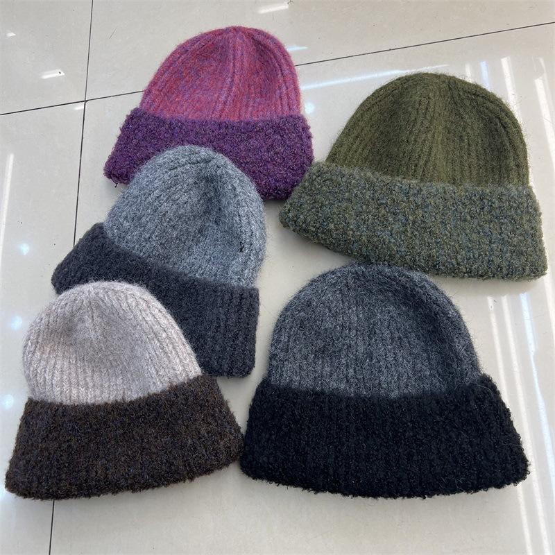 

Large version wool blended wool hat women s winter fashion warm contrast color show face small pullover cold hat M（56-58cm） армія зелений колір