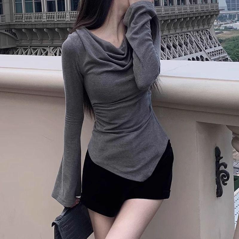 Elegant Slim-Fit Off-Shoulder Spicy T-Shirt for Women - Low-Cut, Long-Sleeved, Autumn/Winter Base Layer