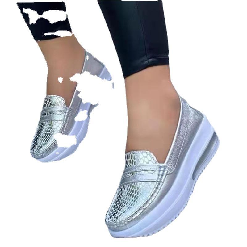 Fashion Plus Size 43 Women Casual Flat Shoes Woman Fashion Round Toe Low Top Wedge Platform Sneakers Comfort Non Slip Female Loafers