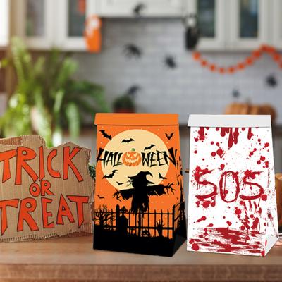 Balení 12 ks Halloweenských sáčků na sladkosti se samolepkami Trick or Treat Malé papírové sáčky Halloweenský organizér na sladkosti a svačiny Party potřeby