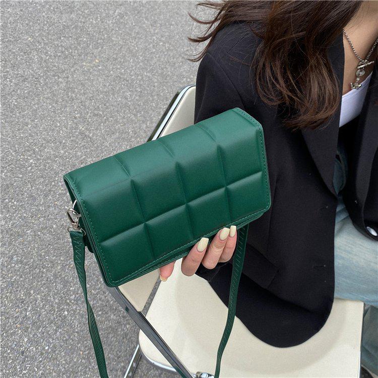 

Popular 2025 Women s Diamond Quilted Crossbody Mini Bag - Chic Korean Fashion Single Shoulder Bag Available зелёный