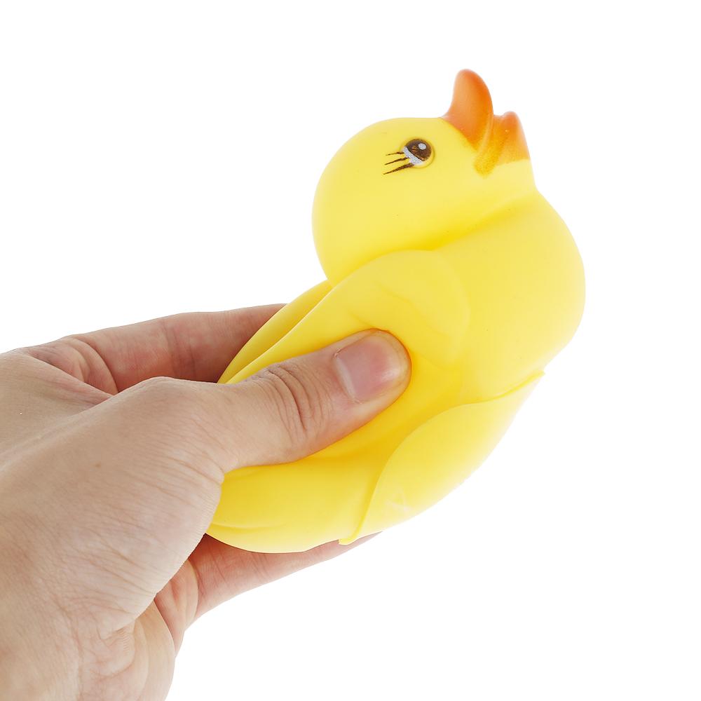 4Pcs Bath Duck Toys Yellow Duck Family Bath Set Floating Squeaky Duckies Baby Shower Toys Kids Bathtub Duck Set for Toddlers