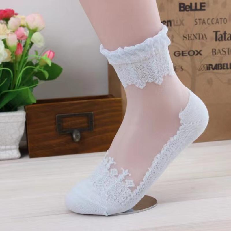 Fashion Thin Transparent Sock Women Breathable Summer Socks Girls Lace Flower Crystal Silk Sock Sexy Elastic Short Tulle Socks