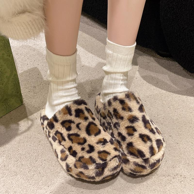 Leopard print thick bottom heightening fluffy slippers women wear new autumn and winter fashion home fluffy cotton slippers