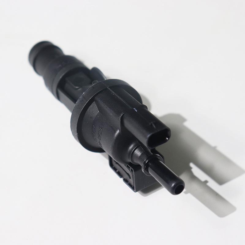 BMW 1 Series Fuel Tank Breather Valve Solenoid 13907621174