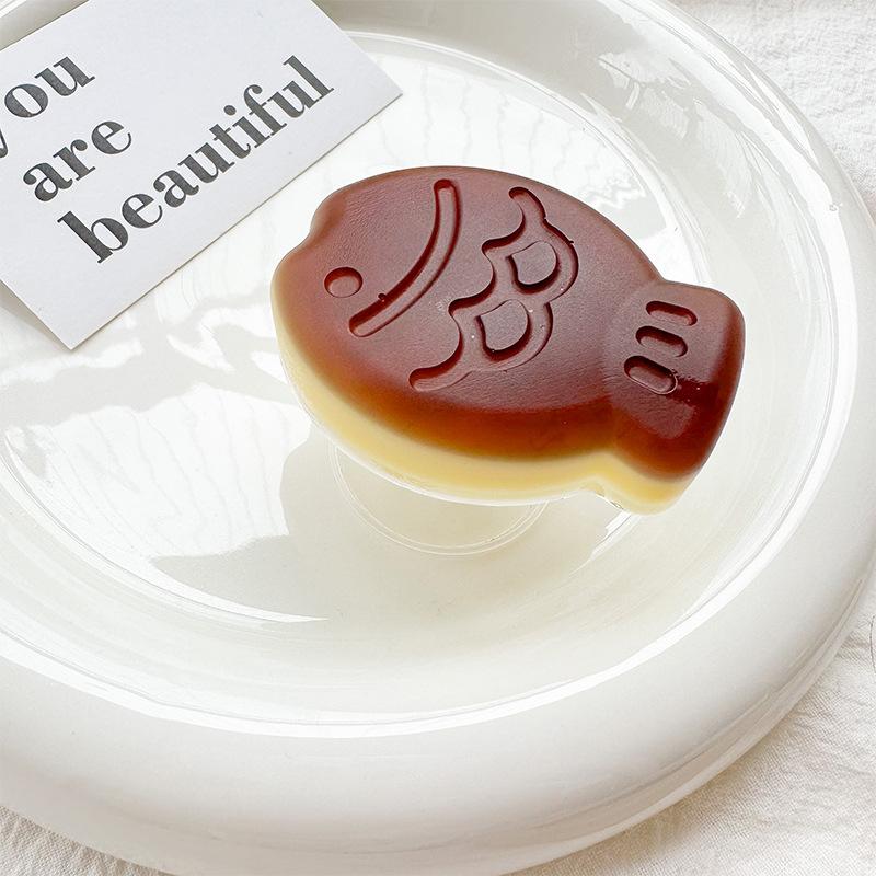 

1pc Cute 3D Grip Tok Phone Holder for Magsafe Magnetic Phone Griptok for Cellphone Case Accessories Folding Finger Stand Socket