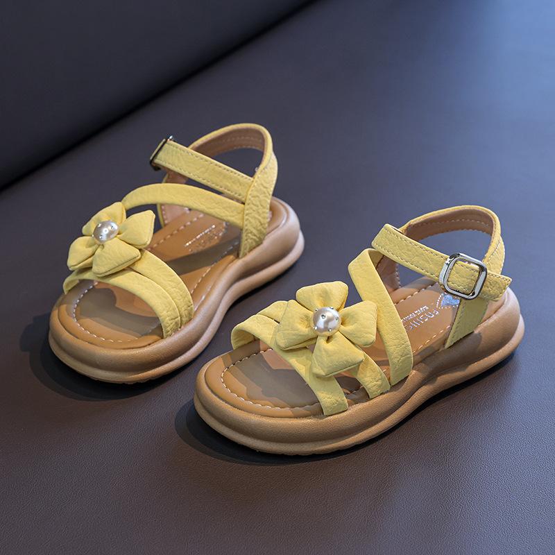 

Босоножки для девочек однотонные универсальные детские туфли принцессы с милыми цветами 2025 лето новая детская пляжная обувь с открытым носком на мягкой подошве 26 жёлтый