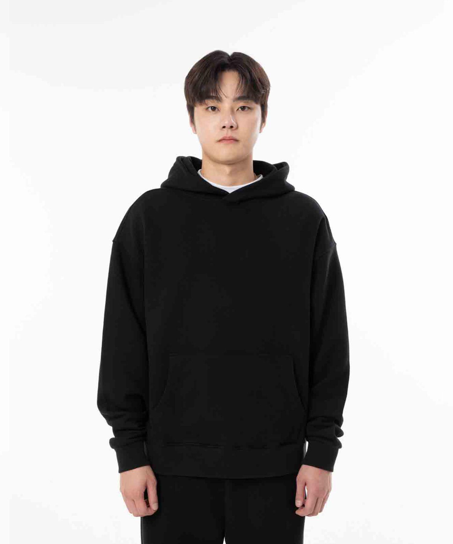 Aidan M Essential Sweat Hoodie (Black) Black/M