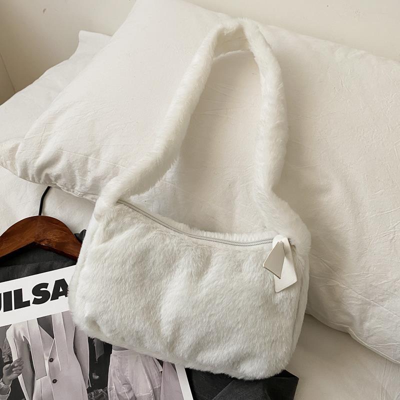 

Simple Design Women Soft Plush Hobos Shoulder Bags Winter Furry Ladies Clutch Purse Handbag Fashion Female Underarm Bag 23x6x14cm