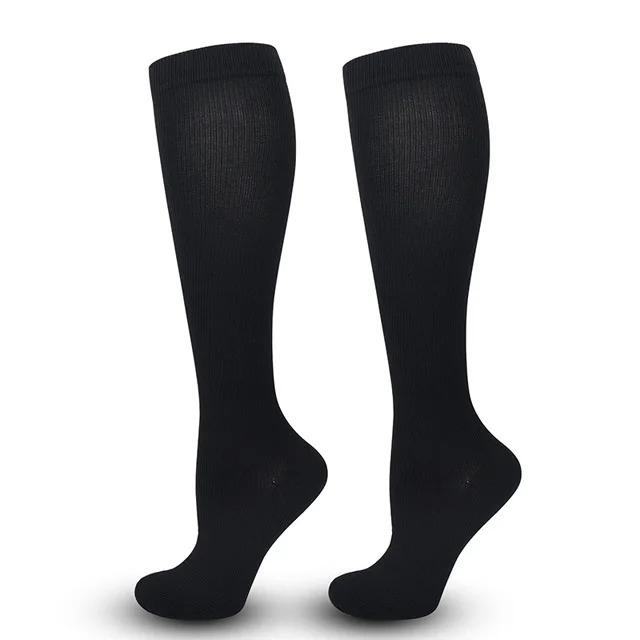 

1 Pair Women s & Men s Compression Socks 15-20 mmHg Knee High Stocking for Cycling Soccer Running Athletic Calf Socks S-M чорний