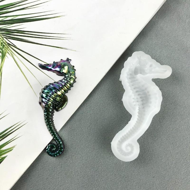 Seahorse Keychain Silicone Mold Keychain Charms Resin Mold Animal Epoxy Resin Casting Mold for DIY Crafts Car Home Decor