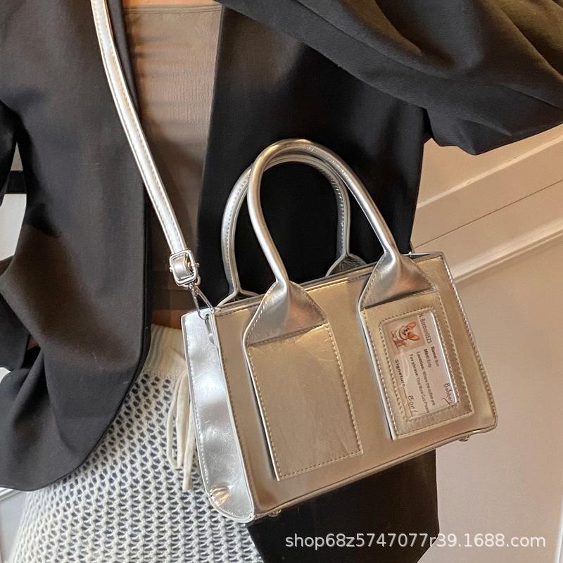 Premium Sense Super Fire Niche Bag Women 2025 New Summer Versatile Messenger Bag Fashion Portable Commuter Bag