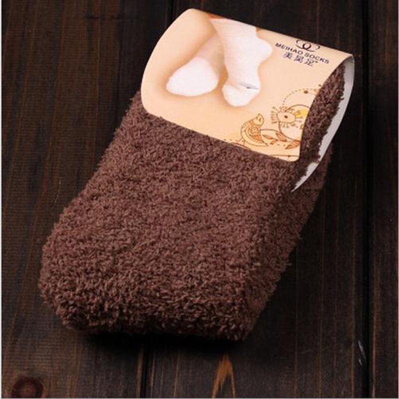 Women's Bed Socks Pure Color Fluffy Warm Winter Christmas Gift Soft Floor Home Candy Color Coral FLeece Velvet Socks Dropship
