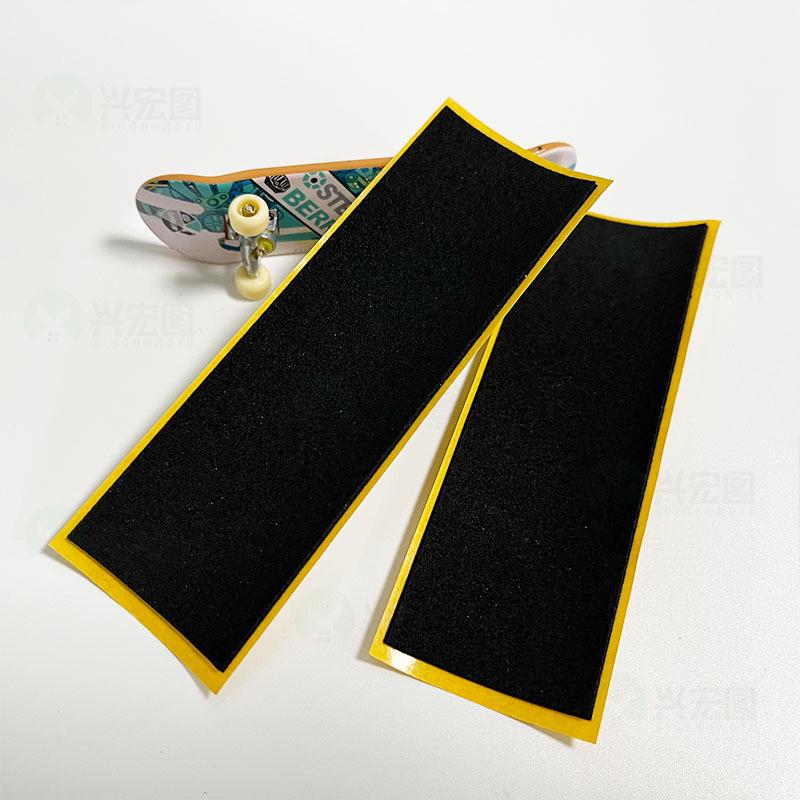 Foam Finger Skateboard Toy with Anti-Slip Pad and Bearing Wheels