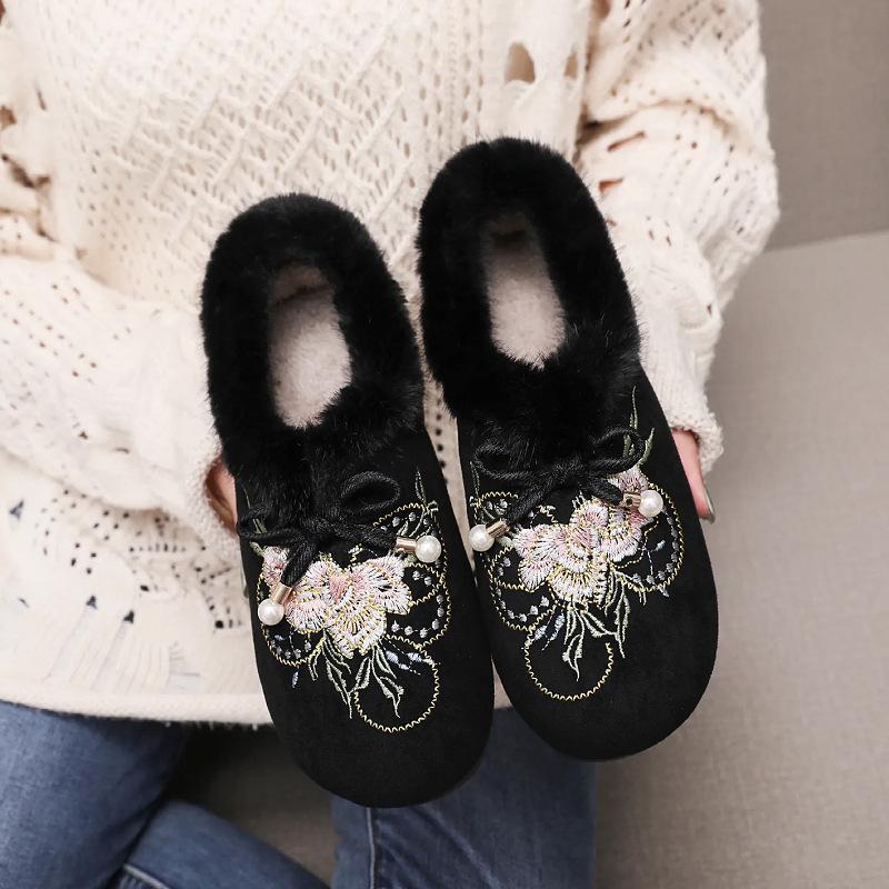 

Winter old Beijing cloth shoes women s cotton shoes casual fluffy shoes middle old mother shoes warm cotton shoes 41
