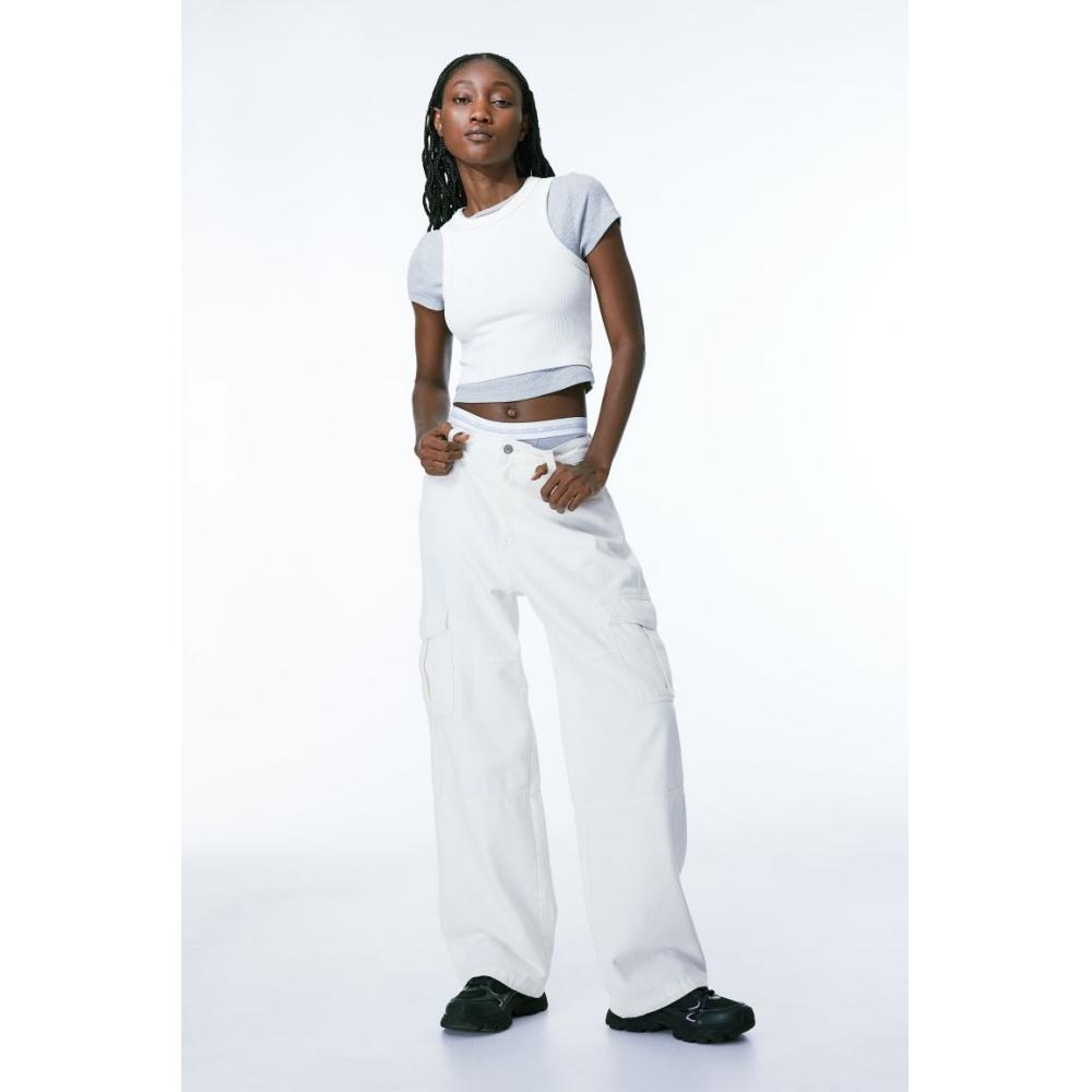 

Брюки-карго HM из денима кремового цвета