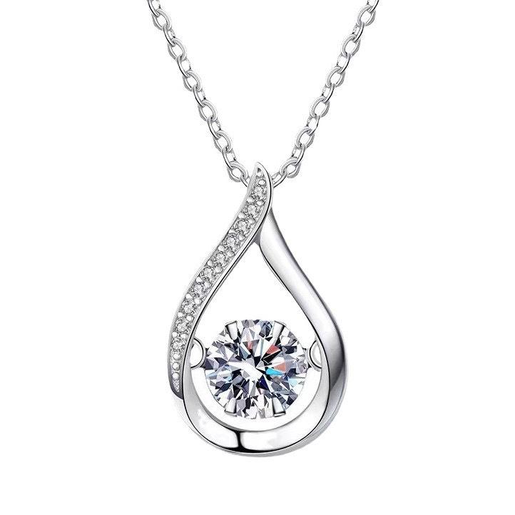 Trendy Water Drop Necklace: One-Carat Moissanite Pendant - Elegant European & American Style Jewelry for Women