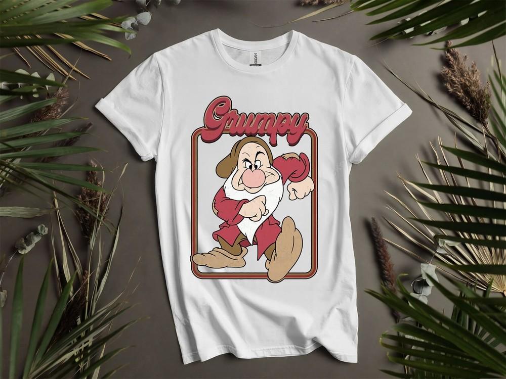 Dwarf Vintage Snow White Seven Dwarfs Hoodie Tshirt Men Women Unisex AD937