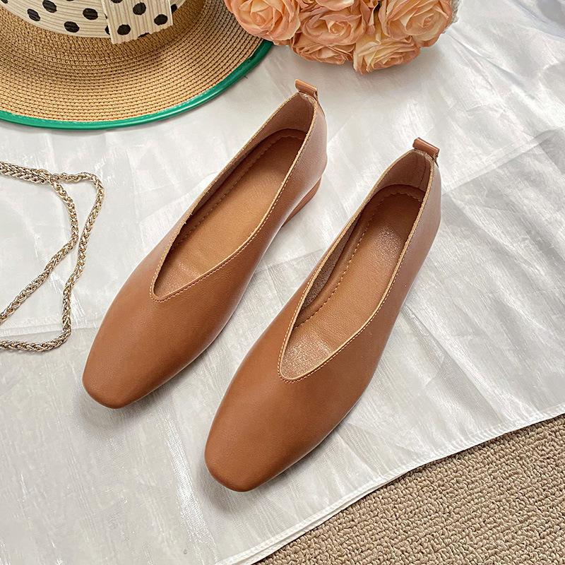 Soft Sole 2025 New Cowhide Comfortable and Breathable Low Heel Square Head Shallow Mouth Single Shoes Women's Flat Bottom Non-grinding Feet Grandma