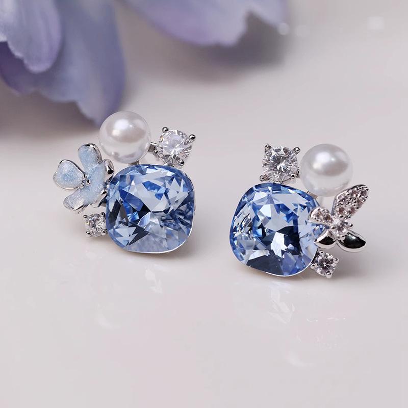 Silver Needle Diamond Drip Oil Pearl Butterfly Flower Earrings Exquisite Temperament Versatile Stud Earrings Niche Fashion Personalized Earrings