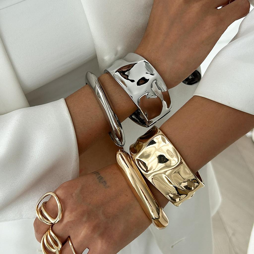 Wind Liquid Metal Folded Bracelet Bracelet Fashion Texture Glossy Spring Bracelet Women
