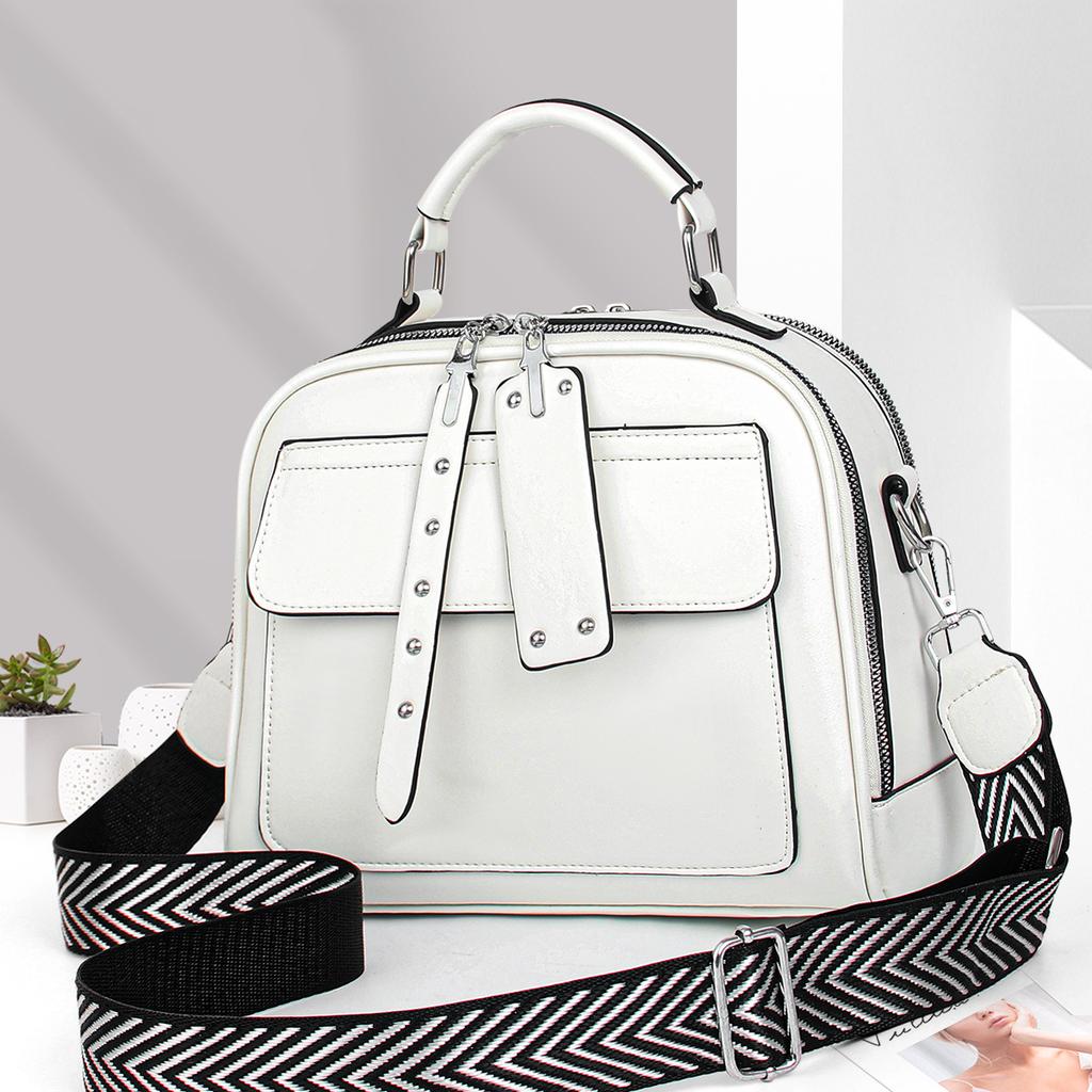 Versatile women's bag 2025 new simple small square bag trendy fashion shoulder messenger bag