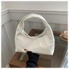 2026 Fashi Popular Large Capacity Retro Commuting Texture Temperament Tote Shoulder Armpit Women's Bag