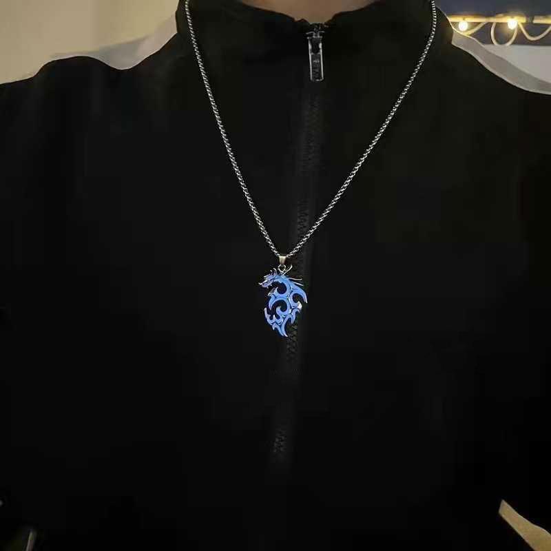 Vintage Punk Luminous Dragon Pendant Necklace Luminous Fire Dragon Pendant Necklace Glow In Dark Party Hallowenjewelry Gift