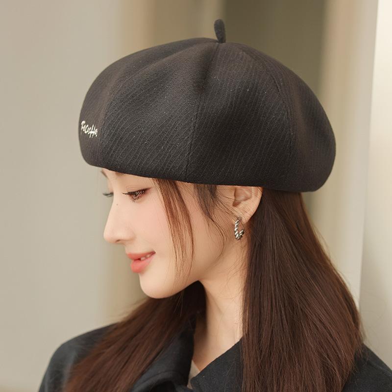 

Autumn and winter hat women s high sense versatile beret painter hat big head circumference small octagonal hat One Size