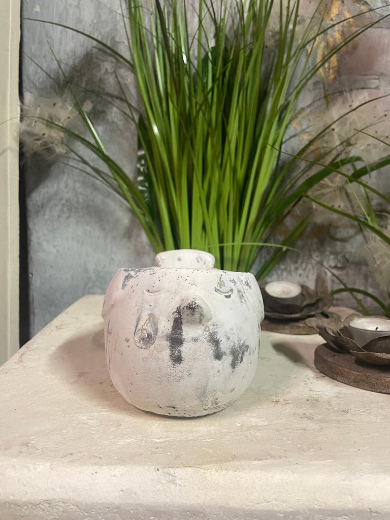 Bird-shaped Cement Flowerpot Cover - Intentionally Aged