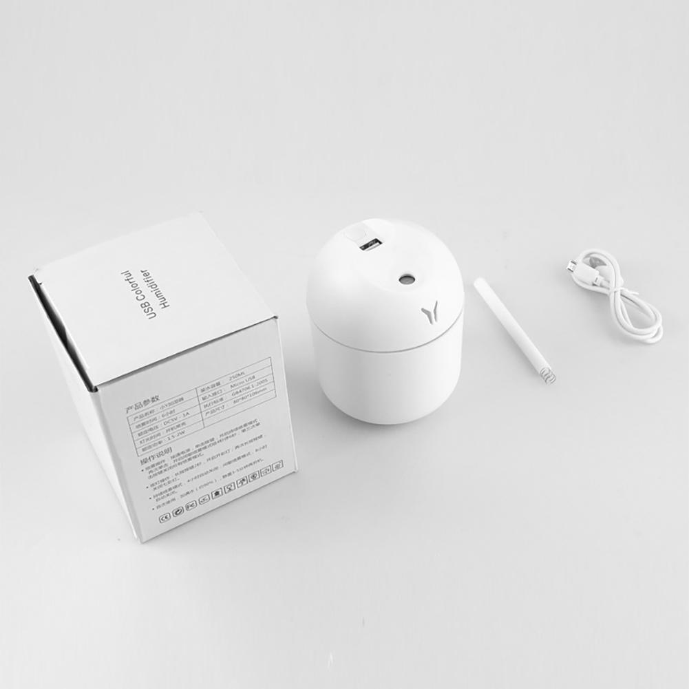 250 ml Mini-Luftbefeuchter USB Stumm Diffusor für ätherische Öle Tragbarer großer Sprühnebelhersteller fürs Auto mit LED-Nachtlampendiffusor