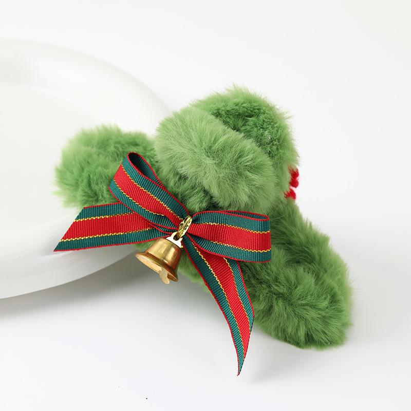 High-End Handmade Girlish Floral Plush Shark Claw Hair Clip for Women