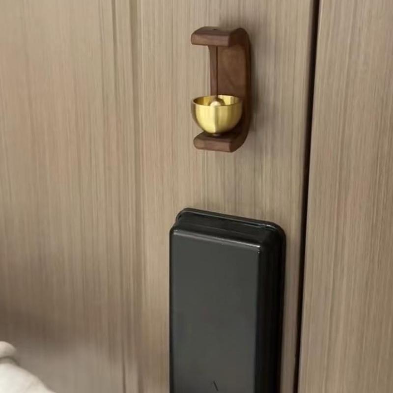 Magnetic Wood Doorbell Chime Hanging Wooden Wind Chimes Copper Bell Walnut Doorbells Vintage Door Bell Home Decorations